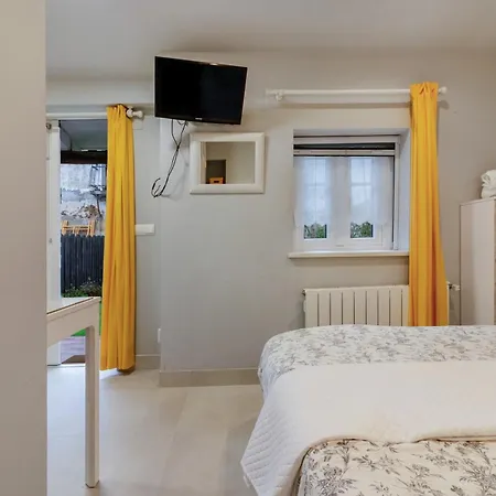 Estudio Minimalista En Vakantiehuis Galizano